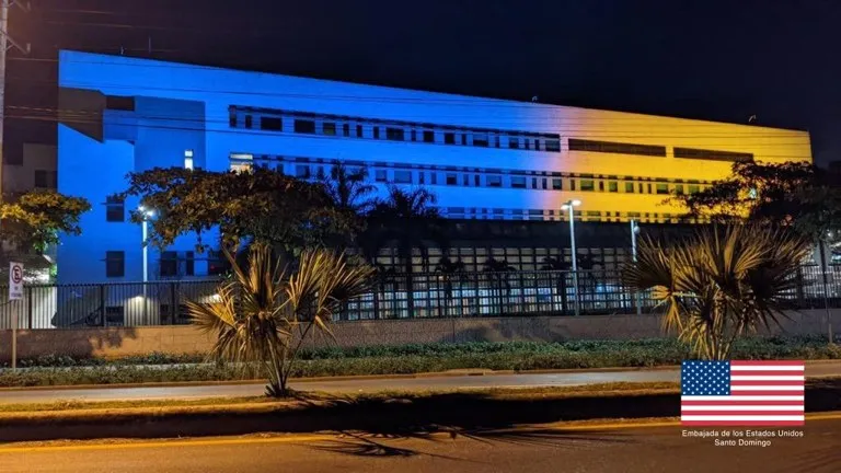 Sede de la Embajada de Estados Unidos en Santo Domingo durante la alerta de seguridad en República Dominicana para viajeros estadounidenses