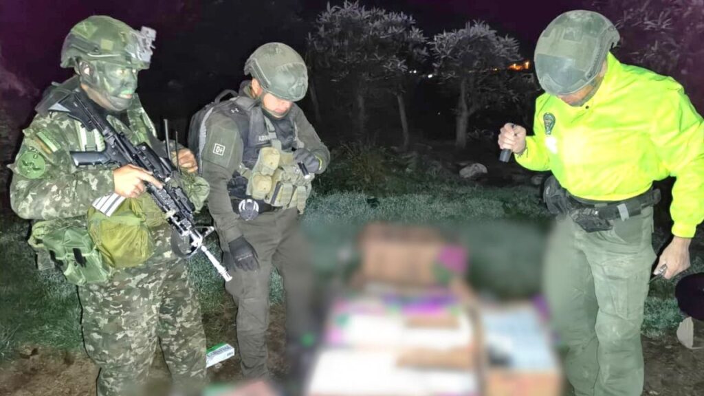 Cocaína en Ipiales incautada por el Ejército de Colombia en la vereda Llano Grande, Nariño