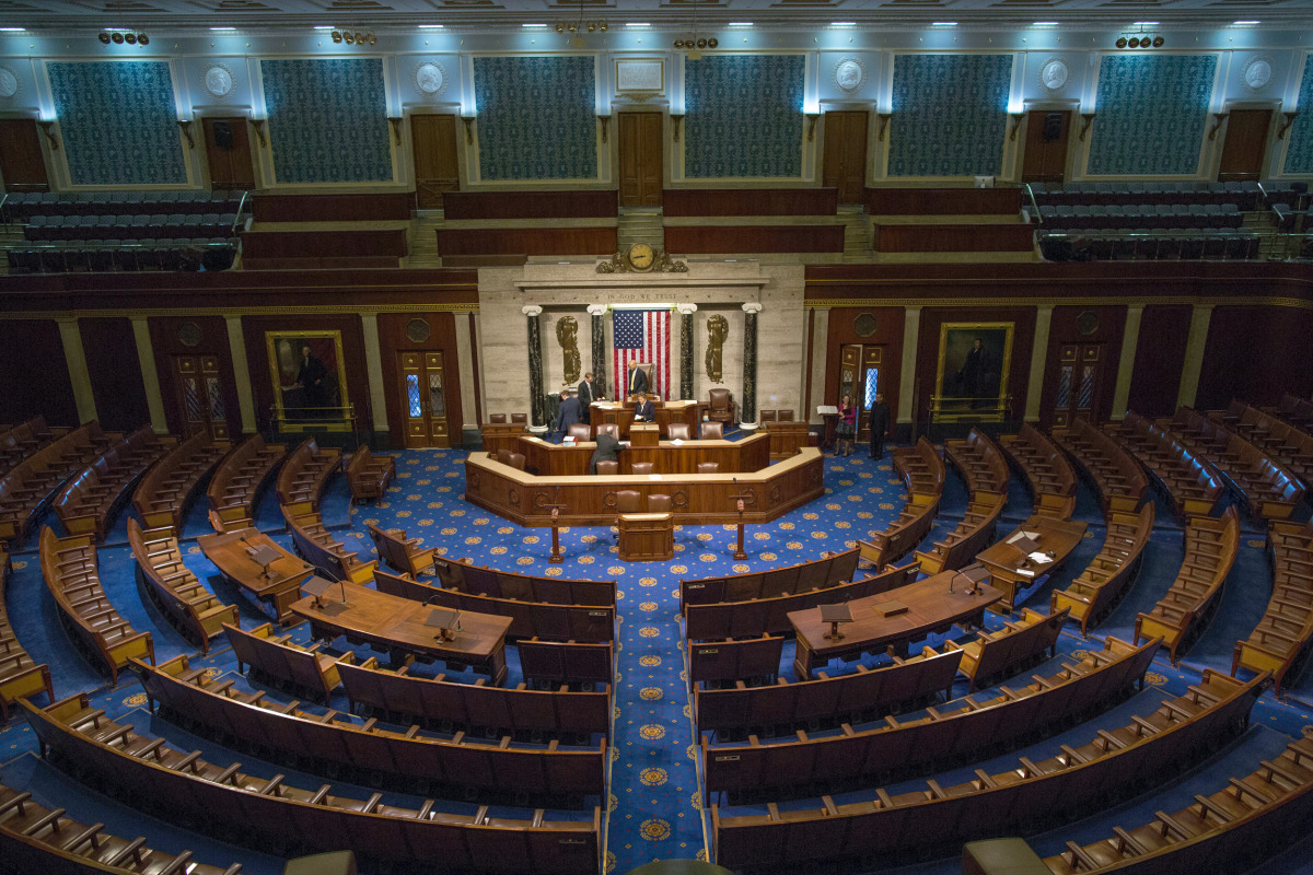 La Cámara Baja de Estados Unidos, el hemiciclo de la Cámara de Representantes en el Capitolio
