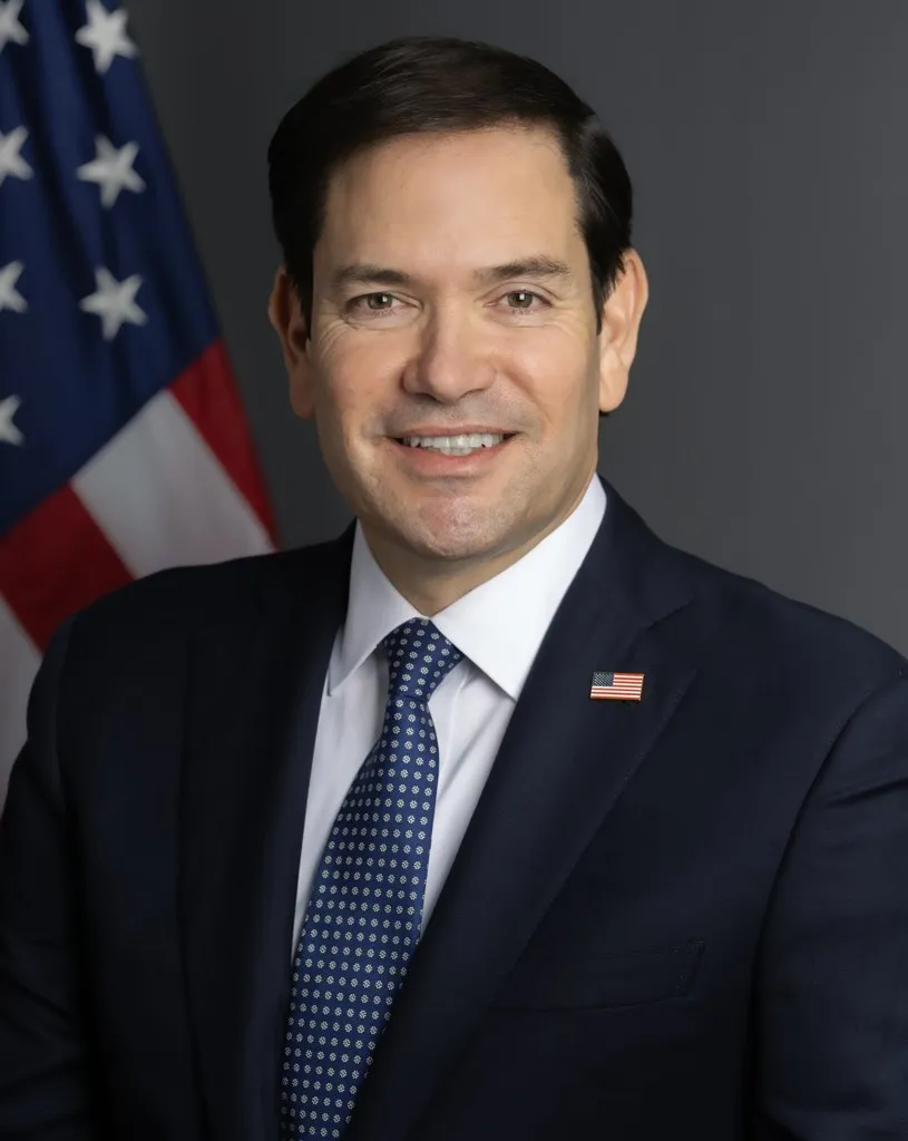 Marco Rubio, secretario de Estado de Estados Unidos, en su retrato oficial, en la nota sobre las fumigaciones aéreas en Colombia