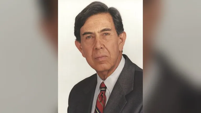 Retrato de Cuauhtémoc Cárdenas Solórzano, protagonista del homenaje a Cuauhtémoc Cárdenas en el Palacio de Bellas Artes