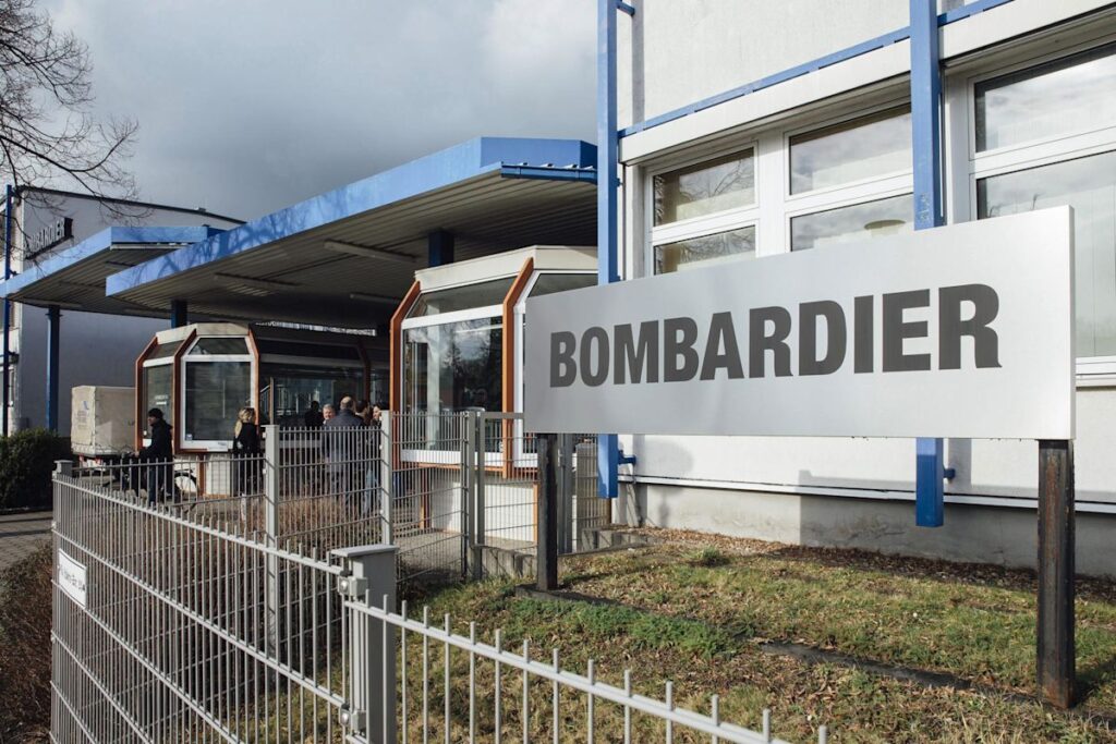 Inversión de Bombardier en Estados Unidos: letrero de Bombardier en la entrada de una de sus plantas