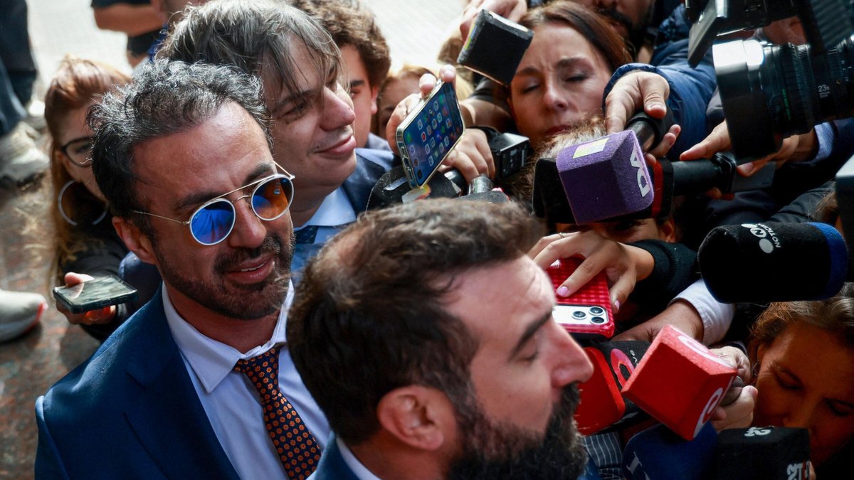 Juicio por la muerte de Maradona: piden hasta 16 años de prisión para el médico Leopoldo Luque Juicio por la muerte de Maradona: piden hasta 16 años de prisión para el médico Leopoldo Luque