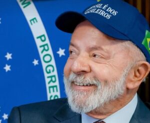 Luiz Inácio Lula da Silva, presidente de Brasil, en la marcha por la remontada de Lula rumbo al 25 de octubre
