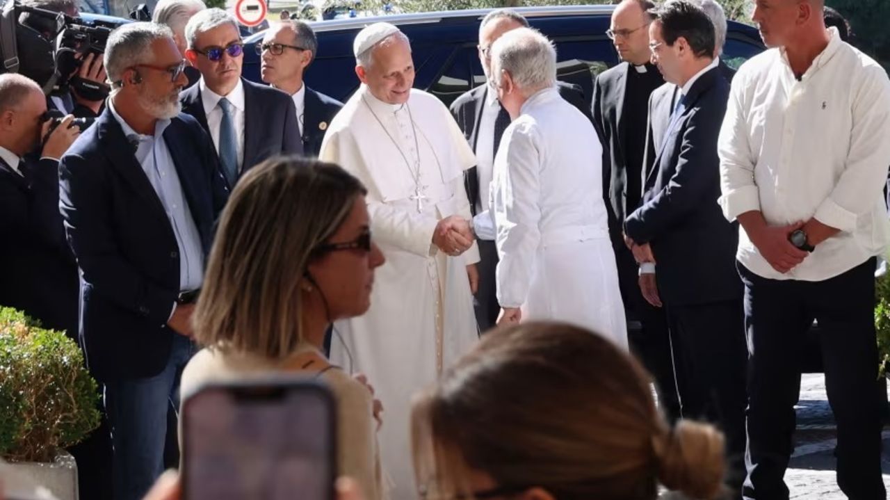 El Vaticano confirma que el papa León XIV tenía cáncer de pulmón: le extirparon el tumor El papa León XIV llega al hospital Gemelli de Roma, donde le extirparon un cáncer de pulmón