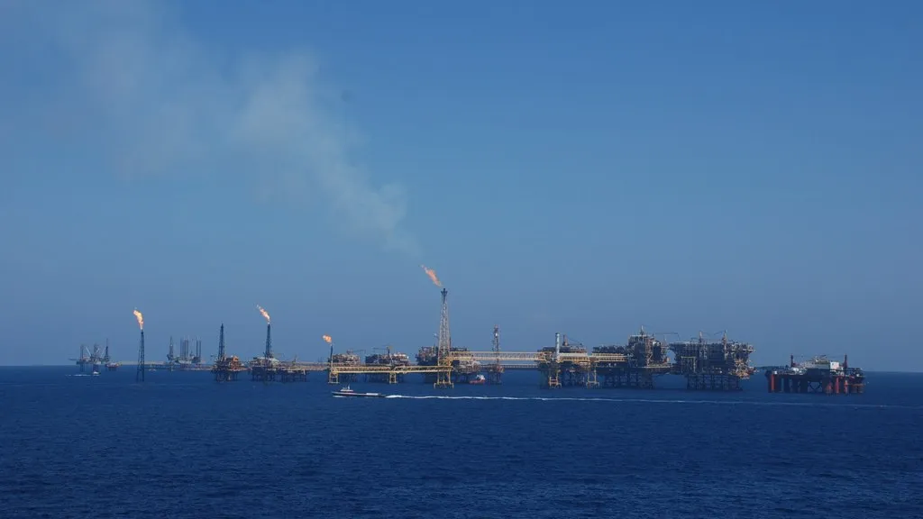 Pérdidas de Pemex: plataformas petroleras del complejo Cantarell, operado por Pemex en la bahía de Campeche
