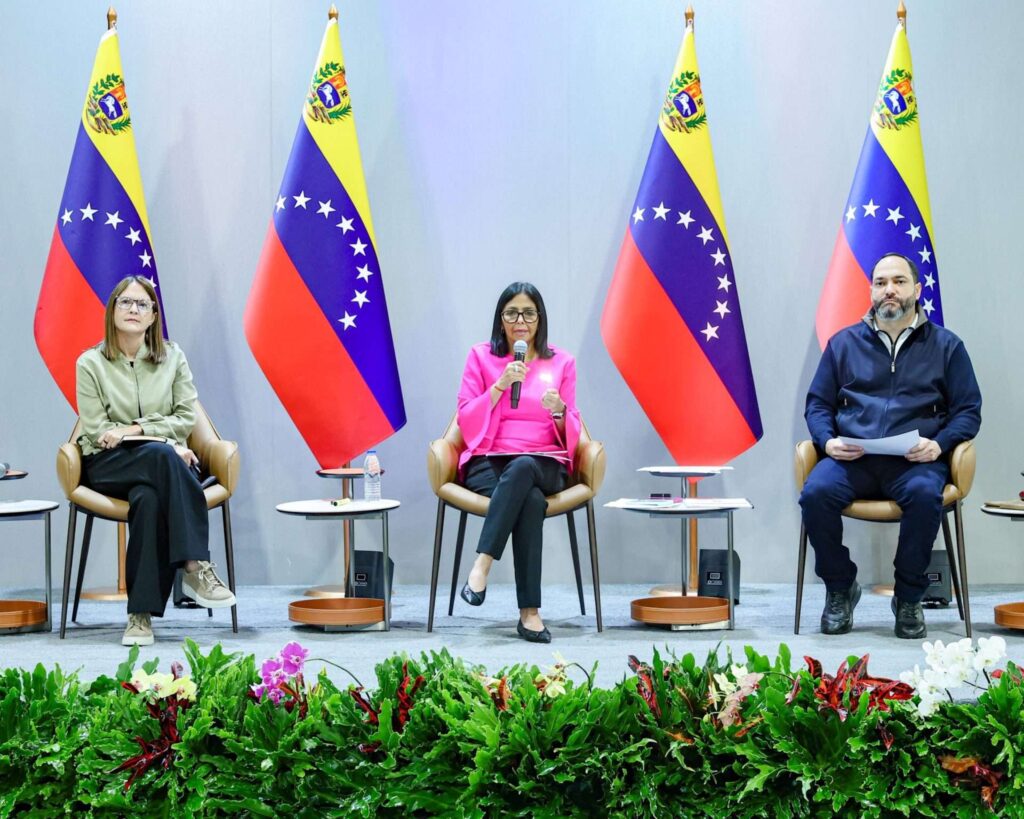 Delcy Rodríguez anuncia la producción petrolera Zulia en la clausura de la conferencia Cepeg 2026