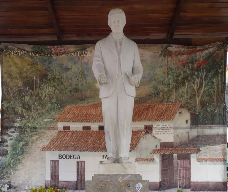 San José Gregorio: estatua del santo en Isnotú, Trujillo, en su 162 aniversario