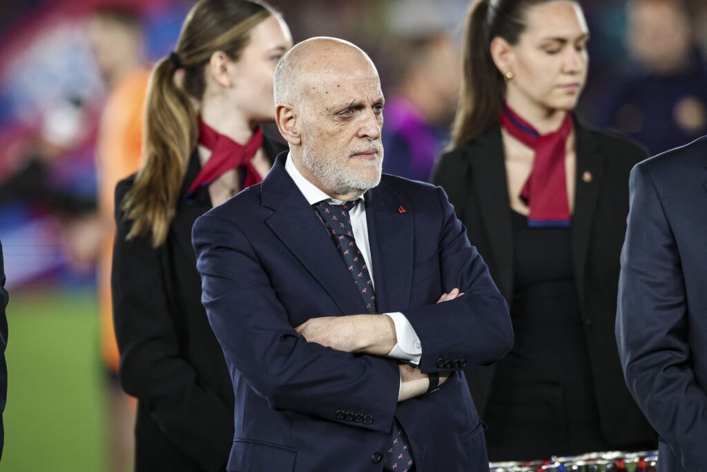 Javier Tebas, presidente de LaLiga, en un estadio: el CSD pide valorar una sanción a Tebas por sus palabras sobre Realmadrid TV
