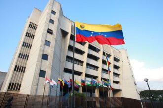 Fachada del Tribunal Supremo de Justicia en Caracas, en medio del proceso de renovación del TSJ